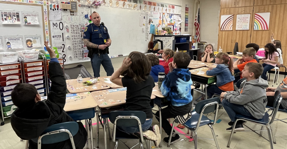Students learn what it's like to be a Michigan state trooper on career day